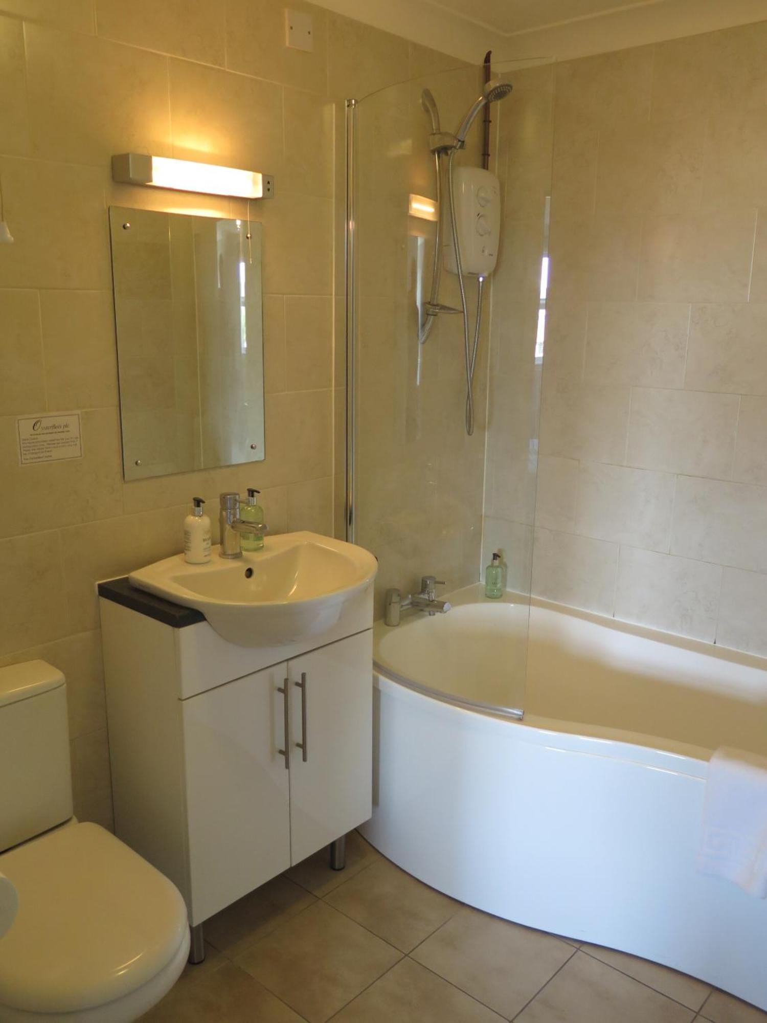 Oyster Fleet Hotel Canvey Island المظهر الخارجي الصورة