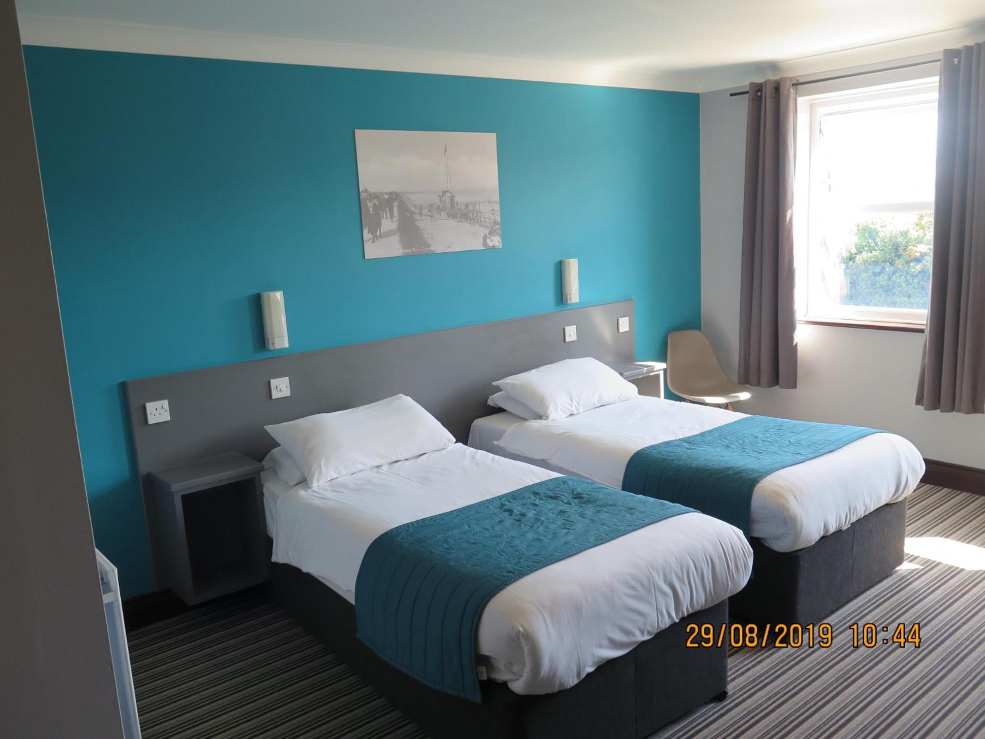 Oyster Fleet Hotel Canvey Island المظهر الخارجي الصورة