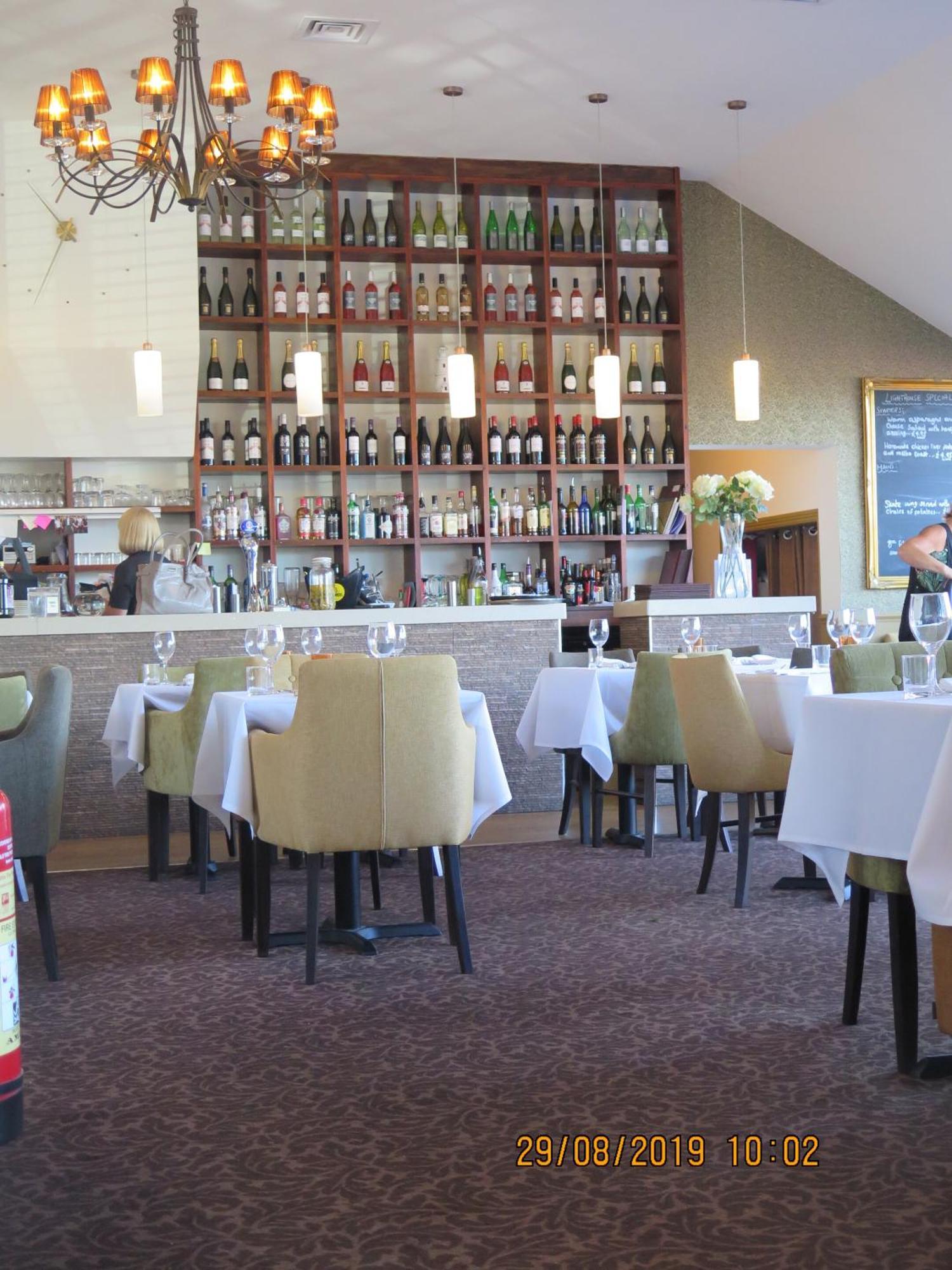 Oyster Fleet Hotel Canvey Island المظهر الخارجي الصورة